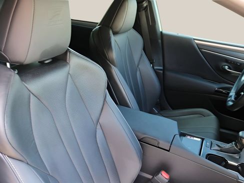 Used 2024 Lexus ES 350 F Sport w/ Accessory Package (Z2) FWD image 20