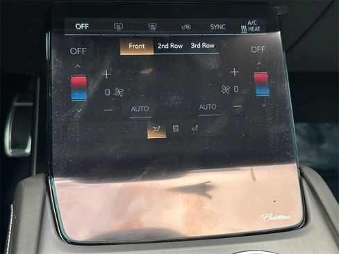 New 2026 Cadillac Vistiq Sport image 30