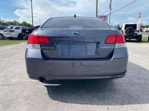 Used 2014 Subaru Legacy 2.5i Premium AWD/4WD image 9