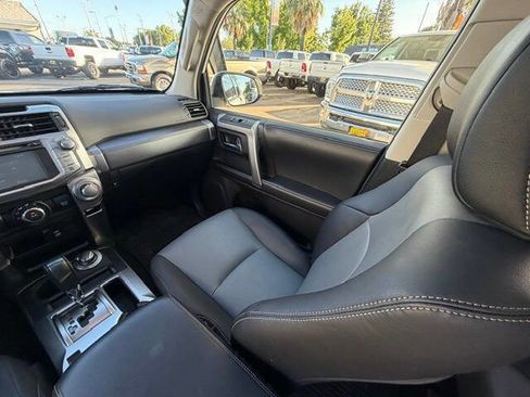 Used 2019 Toyota 4Runner SR5 Premium AWD/4WD image 22