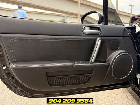 Used 2011 MAZDA MX-5 Miata Grand Touring w/ Premium Pkg RWD image 23