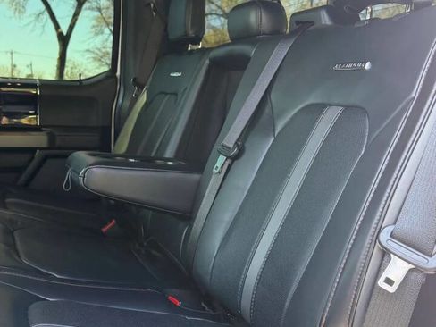 Used 2021 Ford F250 Platinum image 23