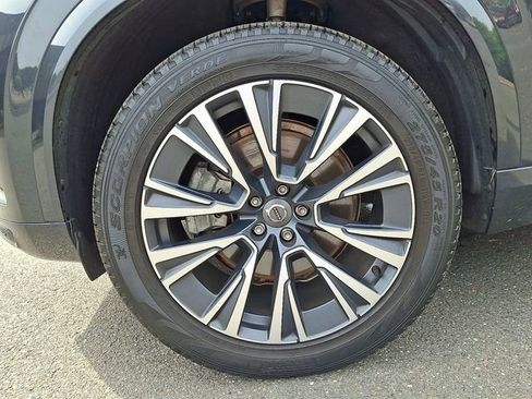 Used 2022 Volvo XC90 T5 Momentum w/ Advanced Package image 28