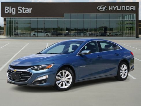 Used 2024 Chevrolet Malibu LT FWD image 1
