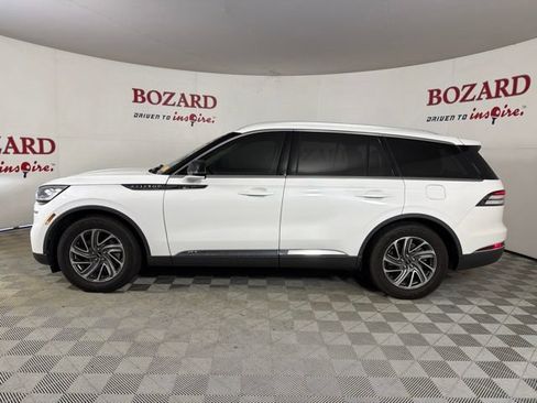 Used 2020 Lincoln Aviator 2WD image 5