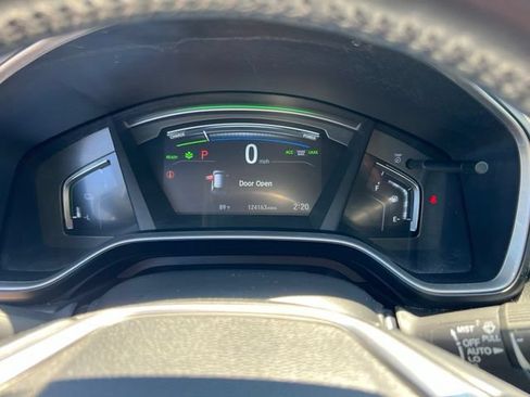 Used 2022 Honda CR-V Touring image 10