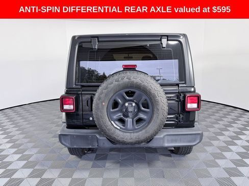 Used 2020 Jeep Wrangler Unlimited Sport image 4