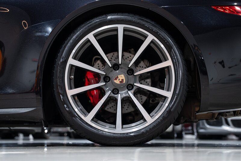 Used 2014 Porsche 911 Carrera 4S AWD/4WD image 13