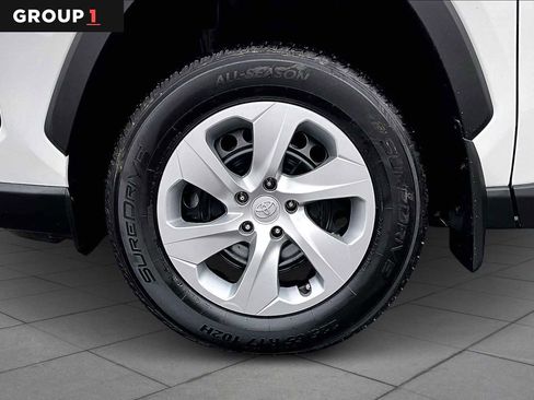 Used 2023 Toyota RAV4 LE image 11