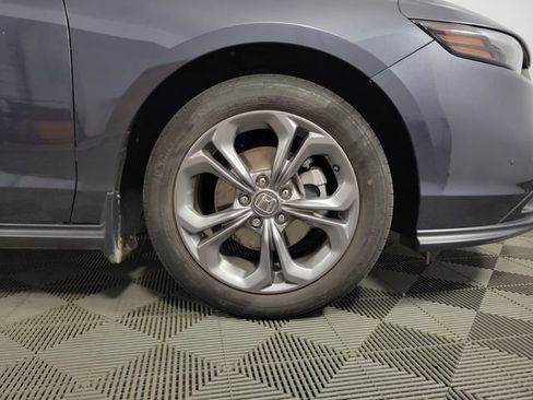 Used 2024 Honda Accord EX image 11