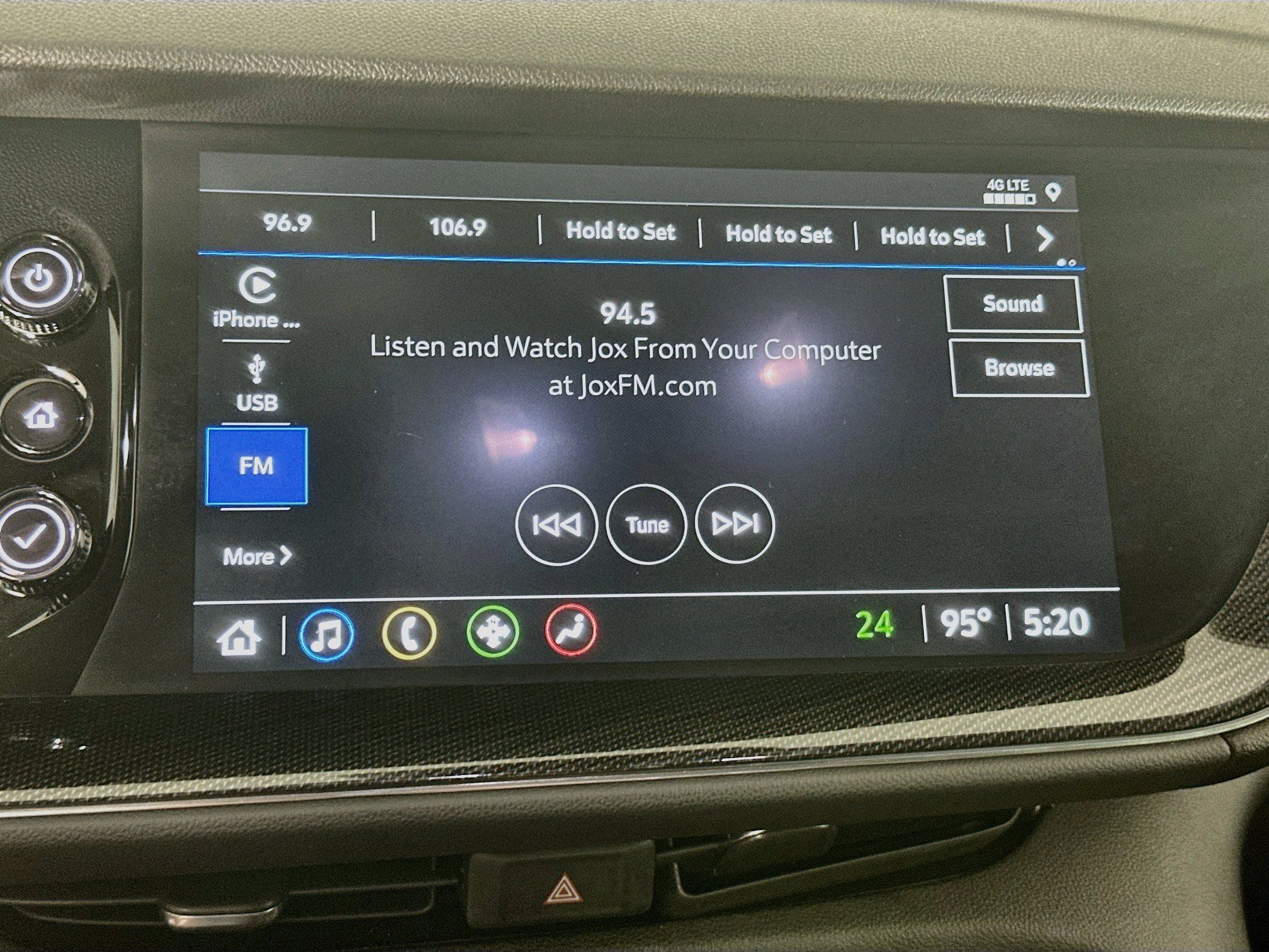 Used 2023 Buick Envision Preferred FWD image 21