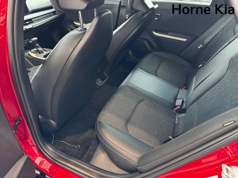 New 2025 Kia K4 GT-Line image 11