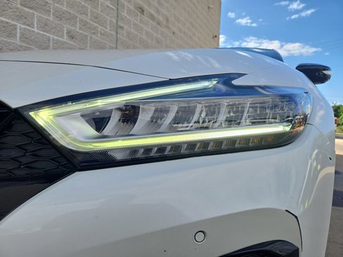 Used 2021 Nissan Maxima SR w/ Sport Mat Group FWD image 10