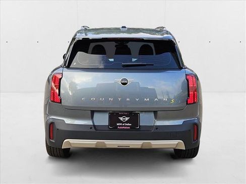 Used 2025 MINI Cooper Countryman SE image 8