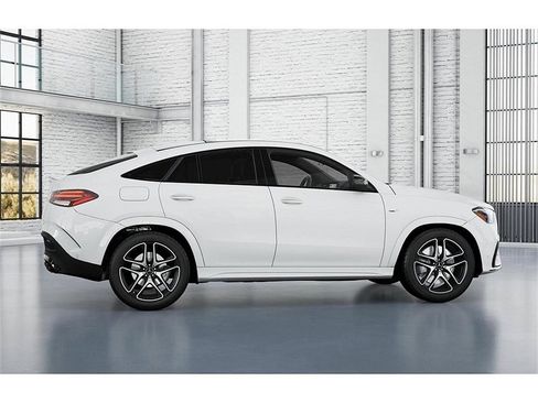 New 2026 Mercedes-Benz GLE 53 AMG 4MATIC image 17