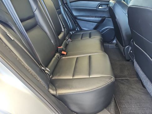 Used 2023 Nissan Rogue SL w/ SL Premium Package AWD/4WD image 18