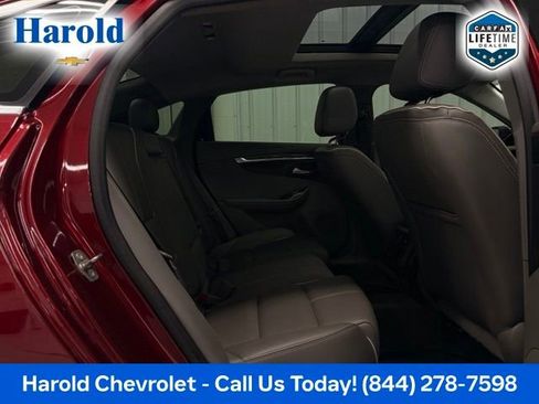 Used 2016 Chevrolet Impala LTZ w/ Enhanced Convenience Package FWD image 9