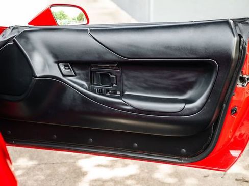 Used 1994 Chevrolet Corvette Coupe RWD image 68