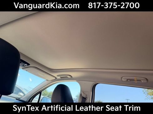 Used 2025 Kia Sorento S w/ Panoramic Sunroof Package FWD image 26