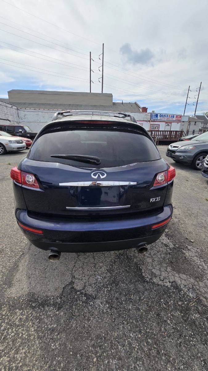 Used 2005 INFINITI FX35 AWD w/ (U01) Technology Pkg image 5