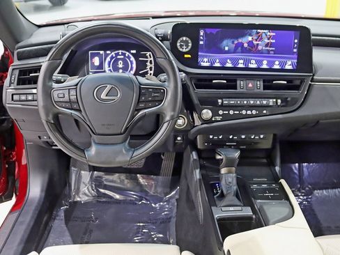 Used 2022 Lexus ES 350 Ultra Luxury image 14