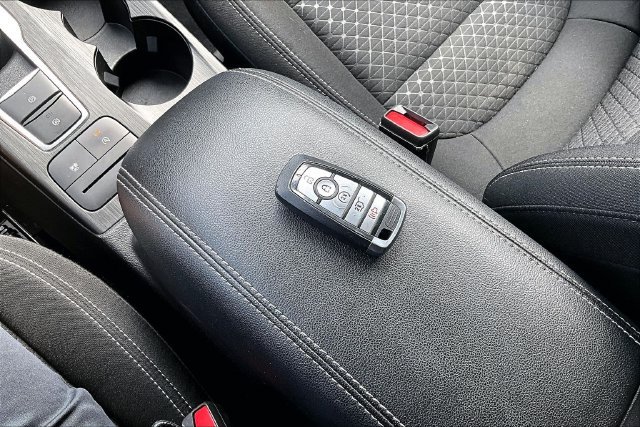 Used 2023 Ford Escape Active w/ Cold Weather Package FWD image 10