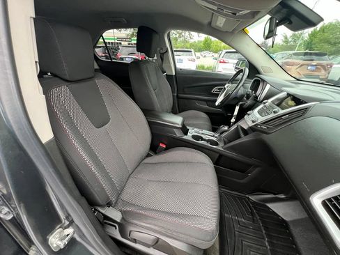 Used 2017 Chevrolet Equinox LT w/ Convenience Package AWD/4WD image 27