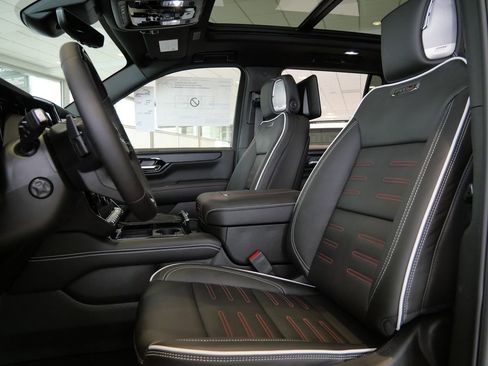 New 2026 GMC Yukon AT4 Ultimate image 10