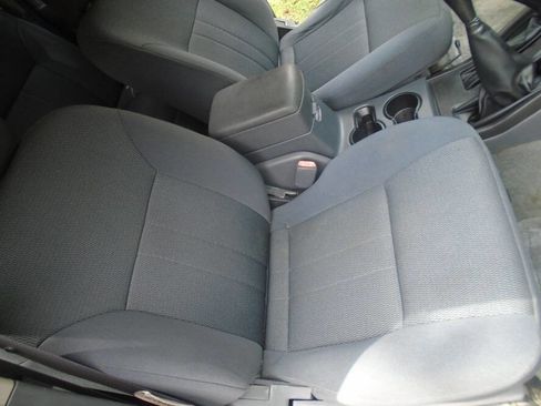 Used 2002 Nissan Frontier XE AWD/4WD image 21