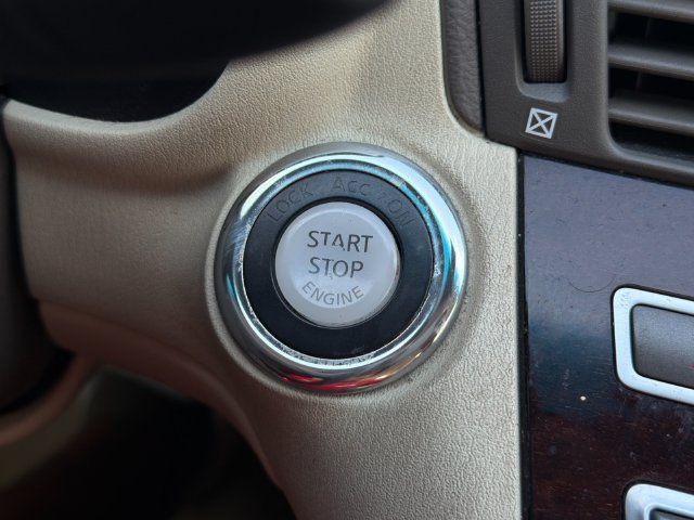 Used 2011 INFINITI M37 w/ Premium Pkg RWD image 23