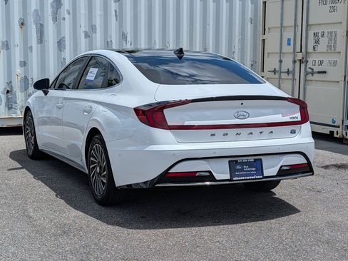 Used 2023 Hyundai Sonata Limited w/ Cargo Package FWD image 6