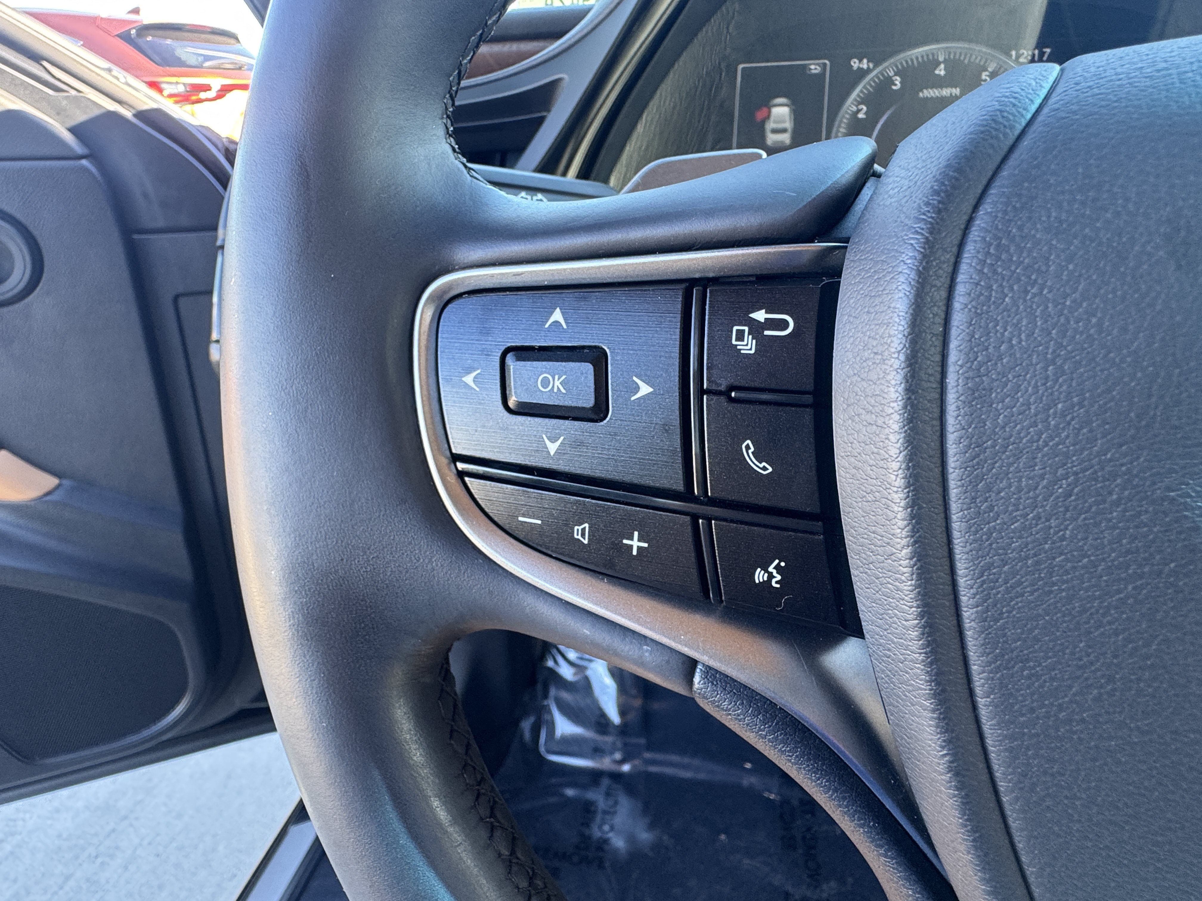 Certified 2024 Lexus ES 350 w/ Premium Package FWD image 22