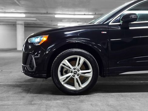 Used 2021 Audi Q3 2.0T Premium w/ Convenience Package image 16