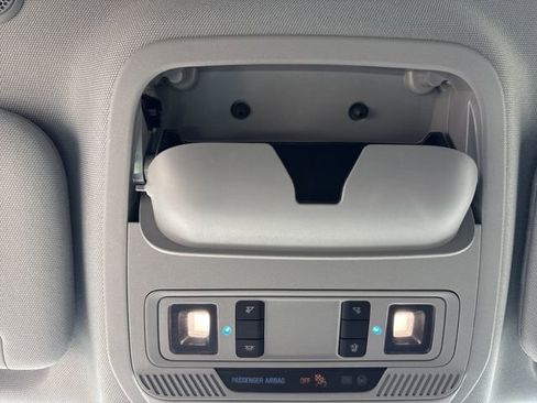 Certified 2023 Ford Explorer XLT w/ Equipment Group 202A image 41