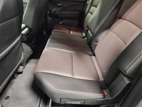 Used 2025 Honda Ridgeline Black Edition image 23