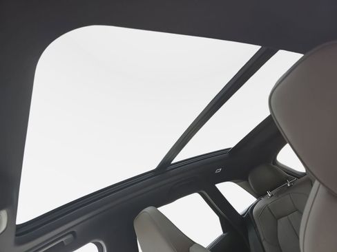 Certified 2025 Audi Q5 Premium Plus w/ Premium Plus image 26