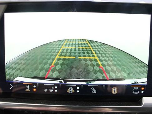 New 2026 GMC Sierra 1500 SLT image 3