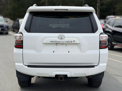 Used 2021 Toyota 4Runner SR5 Premium w/ Moonroof Package image 4