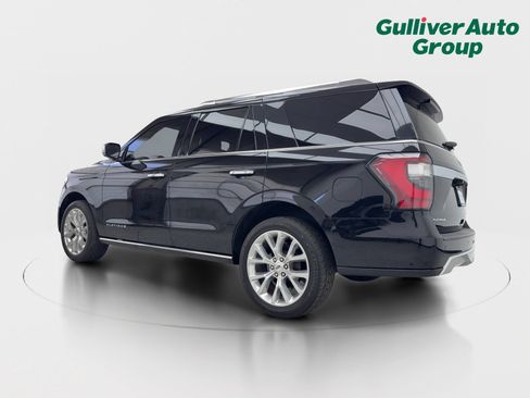 Used 2019 Ford Expedition Platinum RWD image 4