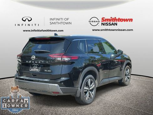 Used 2024 Nissan Rogue SL AWD/4WD image 8