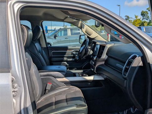 Used 2019 RAM 1500 Laramie image 11