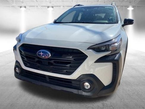 Used 2025 Subaru Outback Onyx Edition AWD/4WD image 10