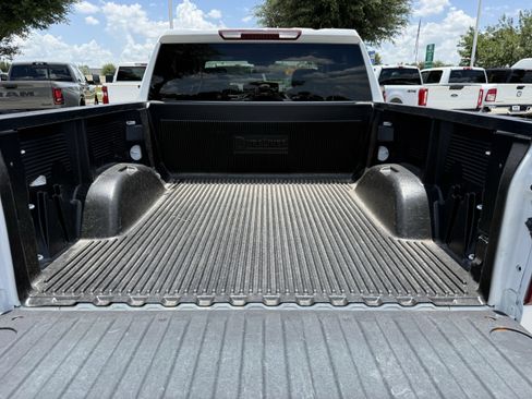 Used 2025 Chevrolet Silverado 1500 LT AWD/4WD image 29