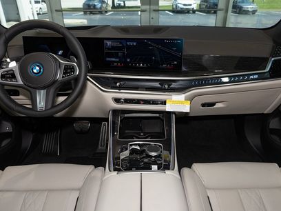 New 2026 BMW X5 xDrive50e w/ M Sport Package