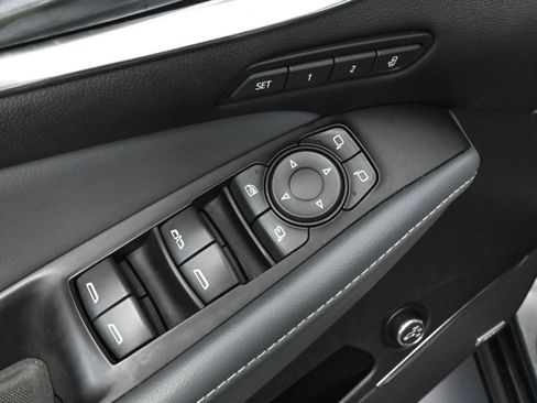 Used 2021 Buick Enclave Premium w/ Surround and Sites Package image 22