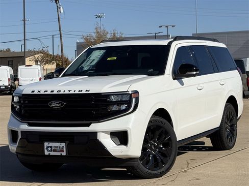 New 2025 Ford Expedition Platinum w/ Stealth Appearance Package image 25