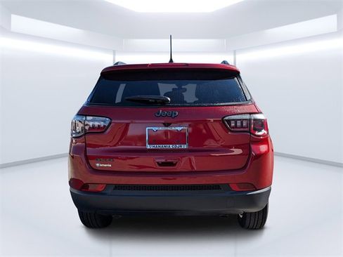 Used 2026 Jeep Compass Latitude w/ Quick Order Package 29K image 4