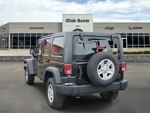 Used 2015 Jeep Wrangler Unlimited Sport w/ Connectivity Group image 3