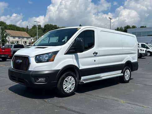 Used 2025 Ford Transit 250 Low Roof w/ Exterior Upgrade Package RWD image 5