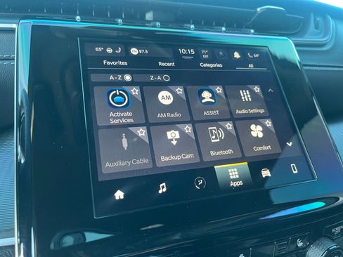 Used 2025 Jeep Grand Cherokee Altitude image 27